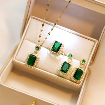 Luxury Rhinestone Jewelry Set – 4-Piece Elegant Shine